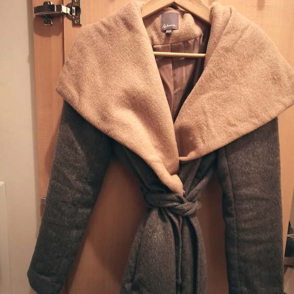 Wool coat wrap with snap buttons - Picture 2 of 7